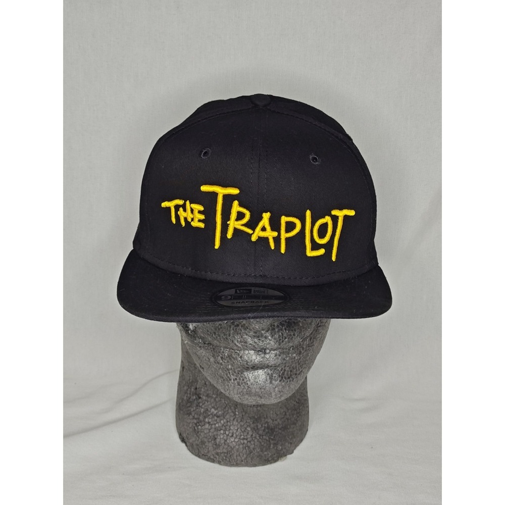 New Era Black 9fifty Flat Snapback Hat Cap Embroidered Yellow "The Trap Lot"